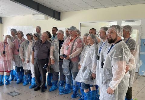 Тургід обладнаяння для екскурсій. Радіо Гід екскурсійні радіосистеми в оренду Київ, Україна